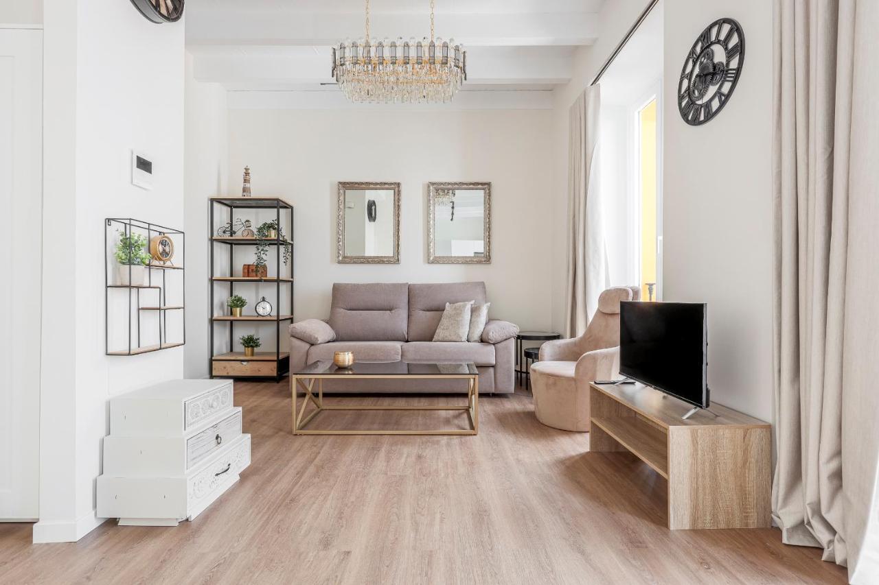 Apartament La Joya De Santa Cruz Calle Virgenes 21 Sevilla